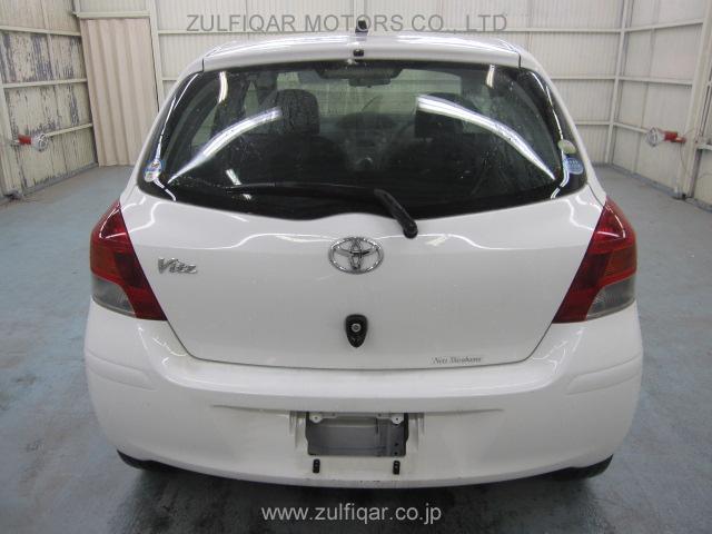 TOYOTA VITZ 2009 Image 5