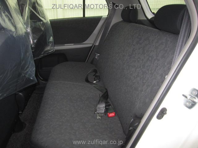 TOYOTA VITZ 2009 Image 10