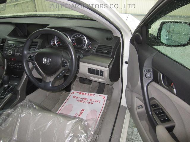 HONDA ACCORD 2009 Image 8