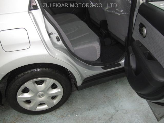 NISSAN TIIDA LATIO 2009 Image 11