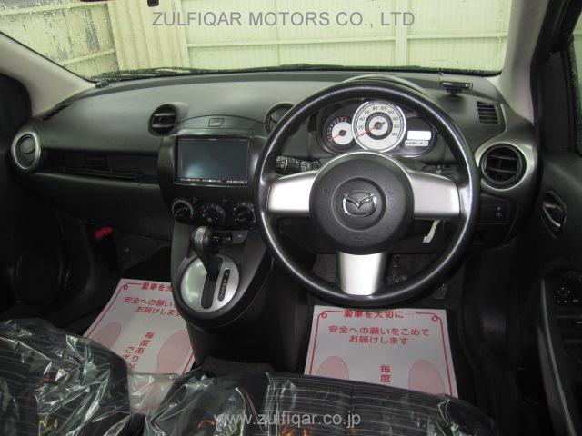 MAZDA DEMIO 2009 Image 2