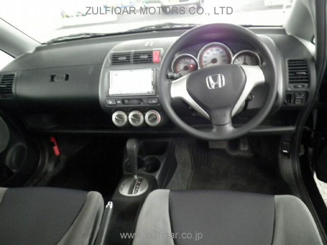 HONDA FIT 2008 Image 2