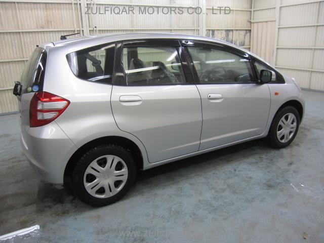 HONDA FIT 2008 Image 3