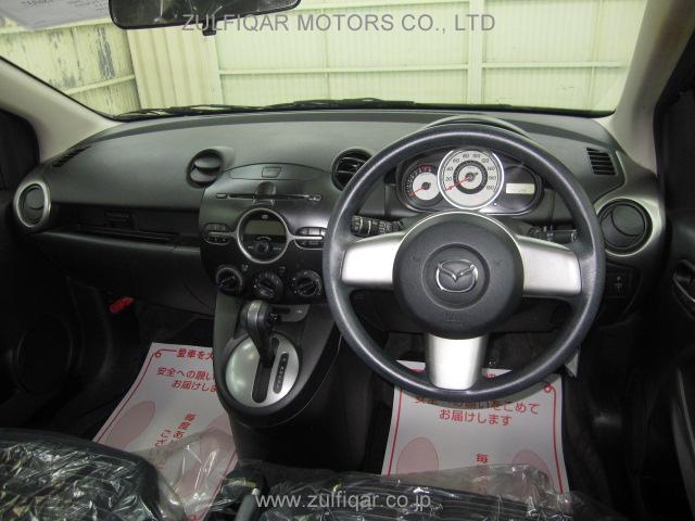 MAZDA DEMIO 2009 Image 2