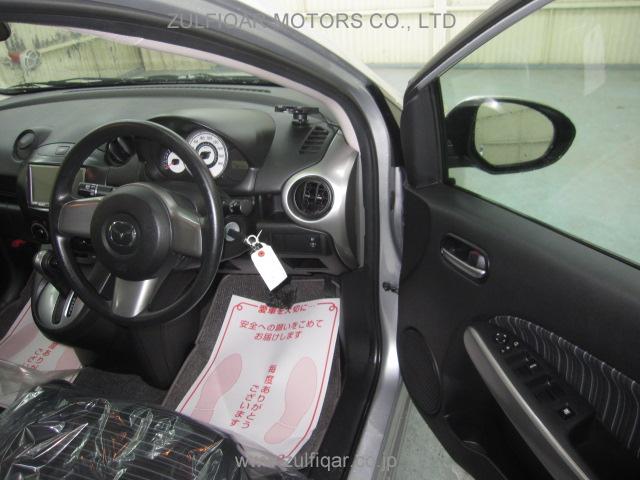 MAZDA DEMIO 2009 Image 8