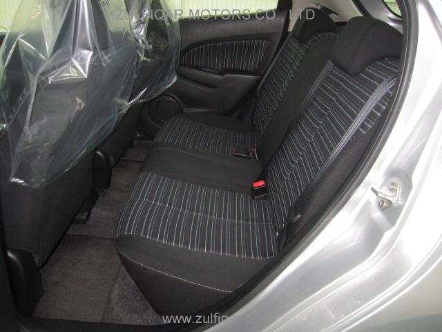 MAZDA DEMIO 2009 Image 10