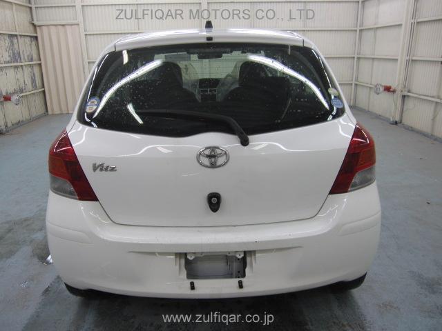 TOYOTA VITZ 2009 Image 5