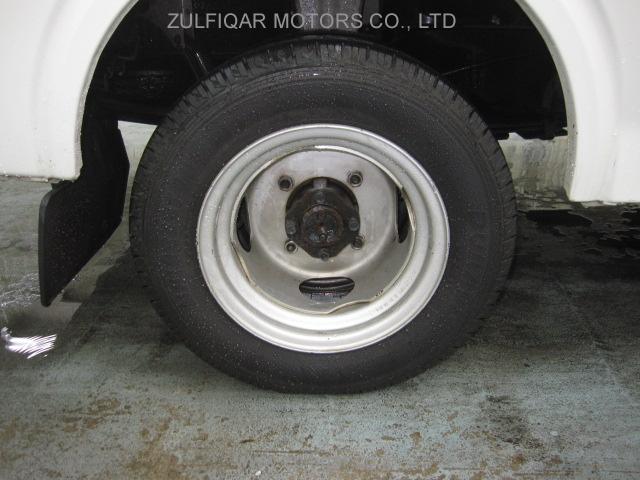 MAZDA BONGO 2008 Image 11