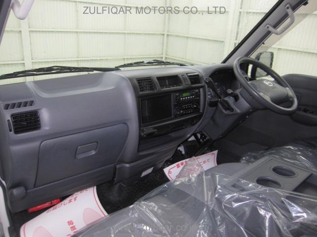 MAZDA BONGO 2008 Image 10