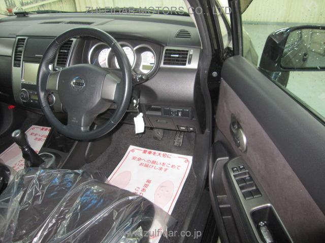 NISSAN TIIDA 2008 Image 8