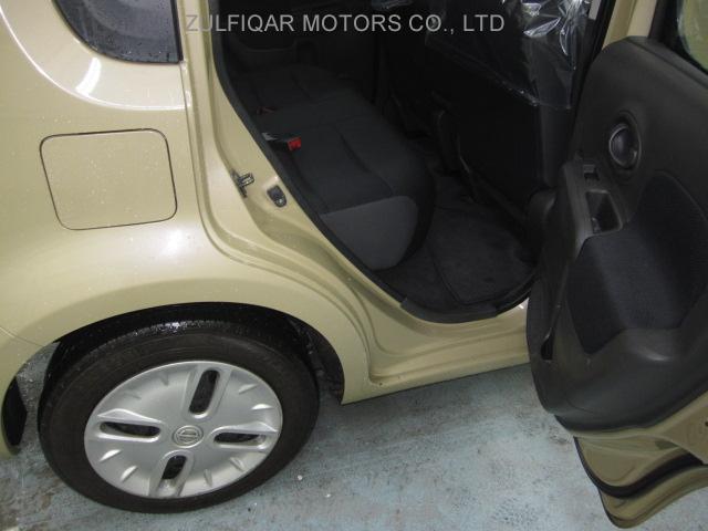 NISSAN CUBE 2009 Image 11