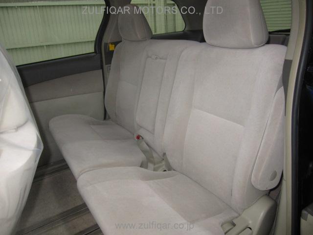 TOYOTA ESTIMA 2009 Image 10