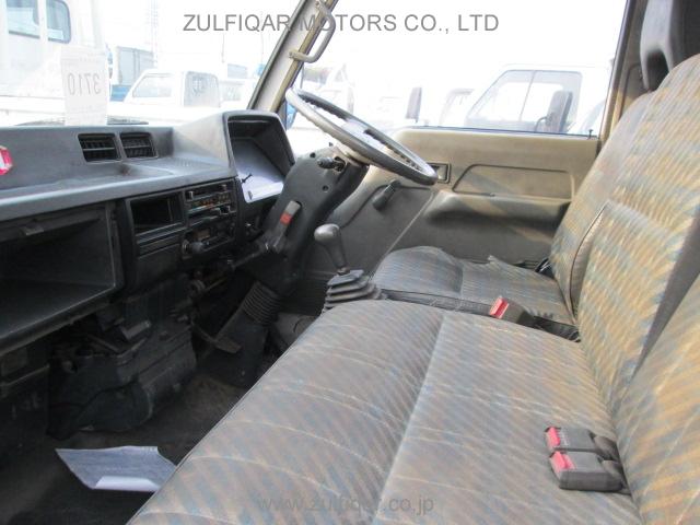 MITSUBISHI CANTER TRUCK 1991 Image 2