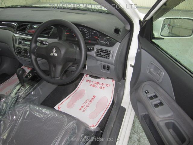 MITSUBISHI LANCER CEDIA 2009 Image 8