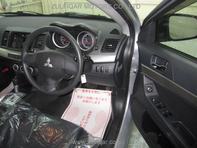 MITSUBISHI GALANT FORTIS 2009 Image 8