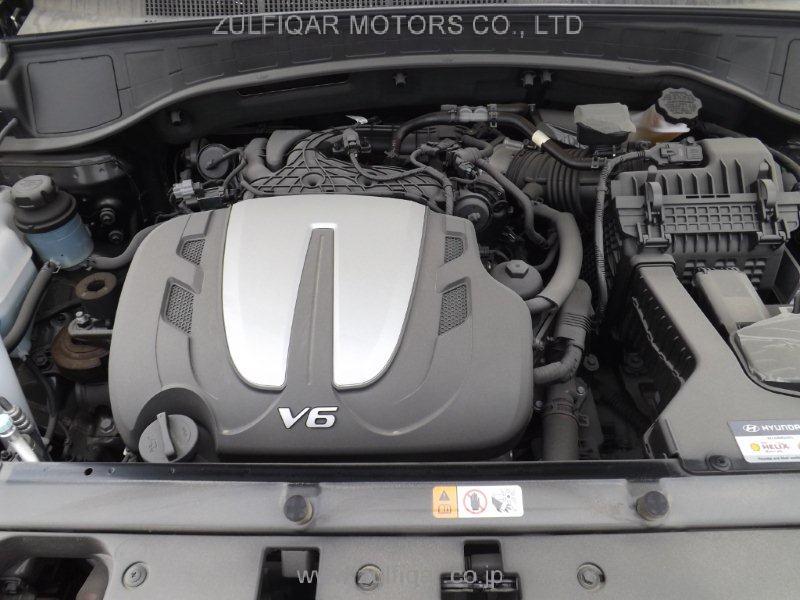 HYUNDAI SANTA FE 2014 Image 8