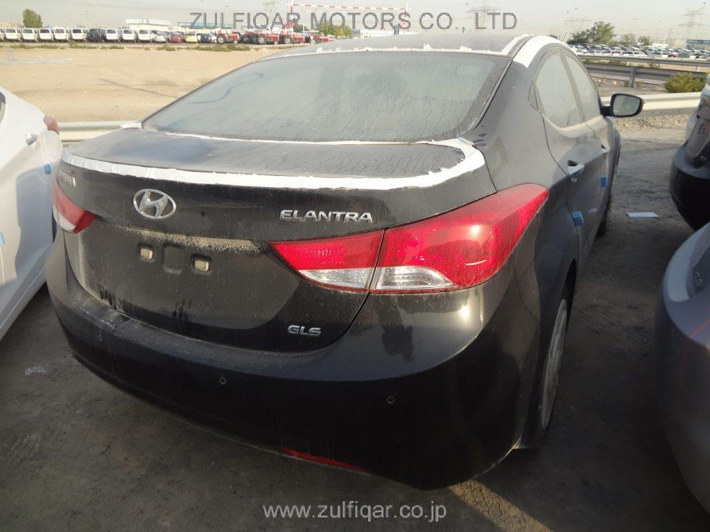 HYUNDAI ELANTRA 2014 Image 3