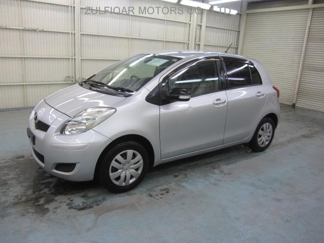 TOYOTA VITZ 2009 Image 1