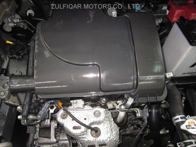 TOYOTA VITZ 2009 Image 6