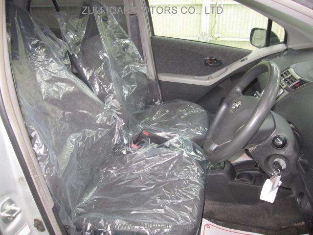 TOYOTA VITZ 2009 Image 7