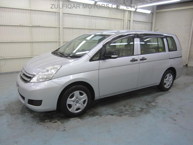 TOYOTA ISIS 2008 Image 1