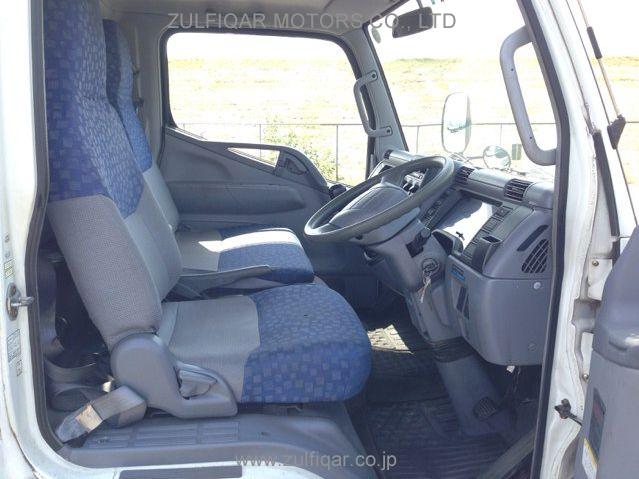 MITSUBISHI CANTER TRUCK 2003 Image 2