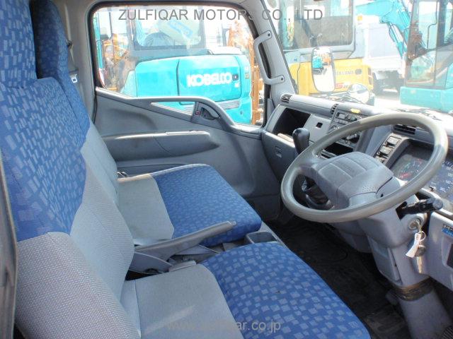 MITSUBISHI CANTER TRUCK 2003 Image 10