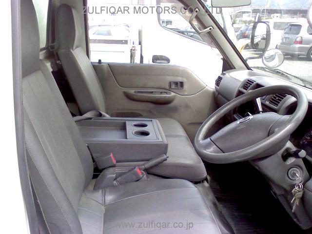 NISSAN VANETTE TRUCK 2005 Image 9