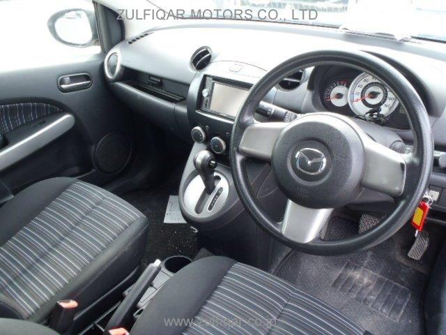 MAZDA DEMIO 2009 Image 7