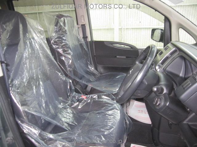 NISSAN SERENA 2009 Image 7