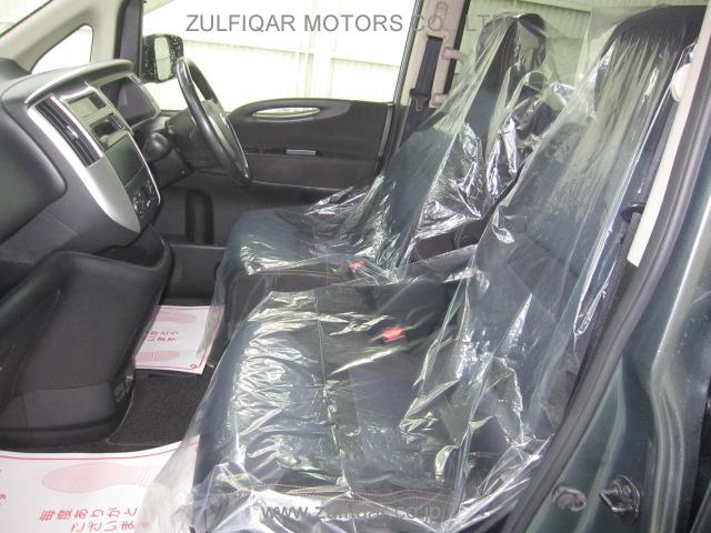 NISSAN SERENA 2009 Image 9