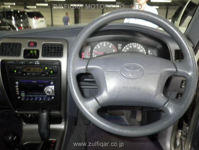 TOYOTA HILUX SURF 2000 Image 4