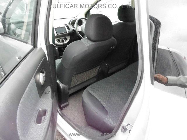 NISSAN NOTE 2012 Image 9