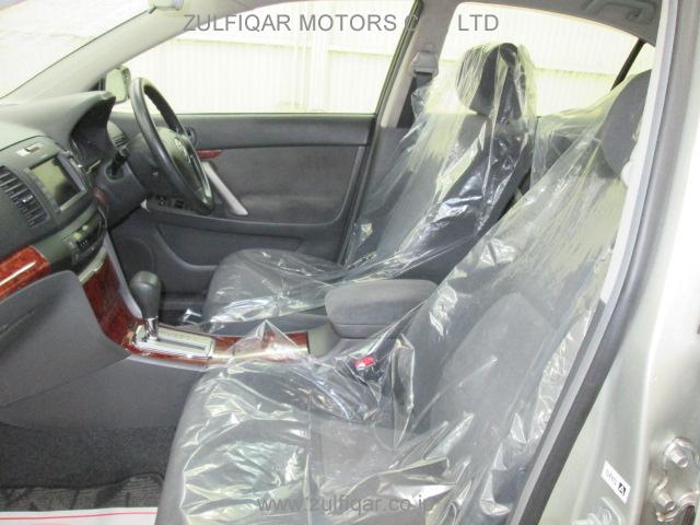 TOYOTA PREMIO 2002 Image 9