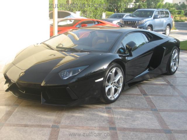 LAMBORGHINI AVENTADOR 2012 Image 2