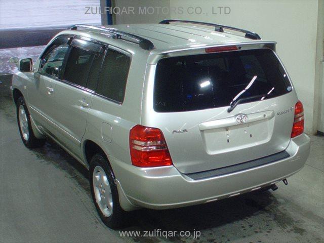 TOYOTA KLUGER 2001 Image 2