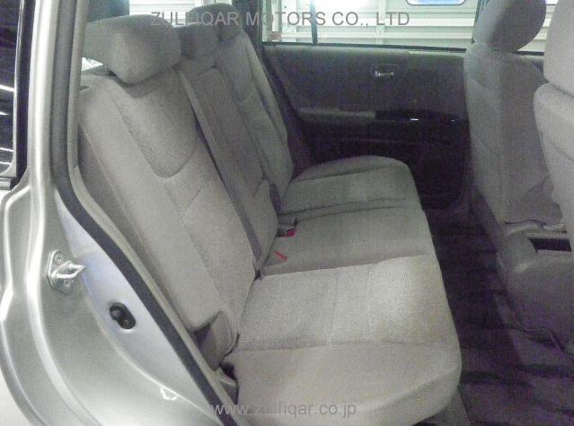 TOYOTA KLUGER 2001 Image 5