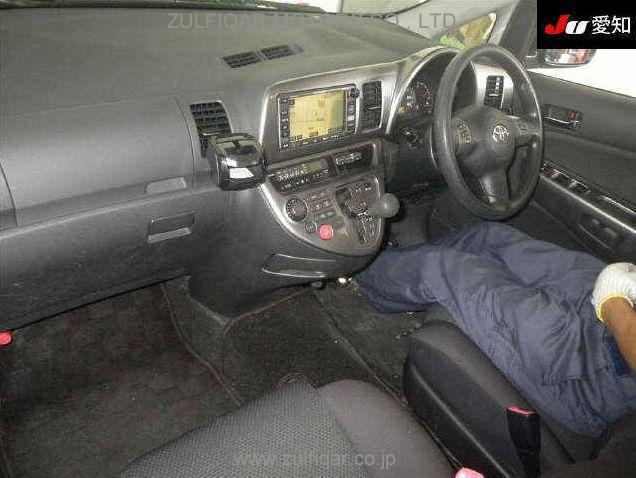 TOYOTA WISH 2003 Image 3