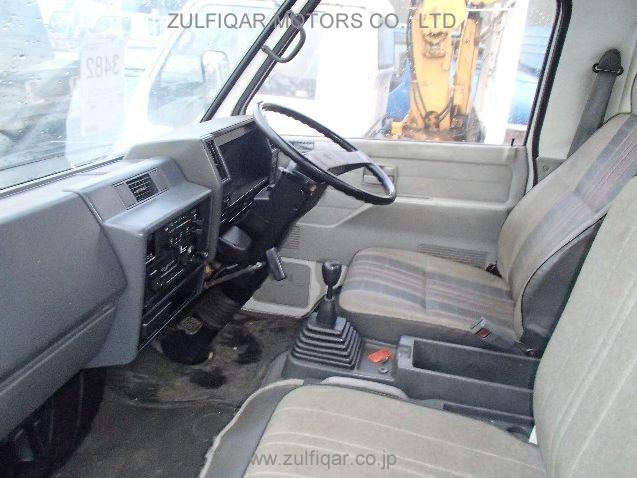 ISUZU ELF TRUCK 1989 Image 2