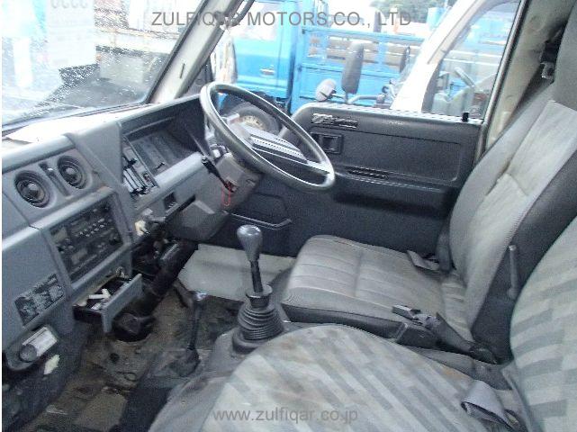 TOYOTA HIACE TRUCK 1995 Image 2