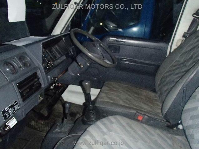 TOYOTA HIACE TRUCK 1992 Image 2