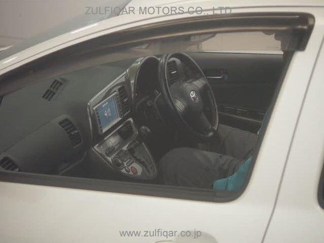 TOYOTA WISH 2004 Image 3