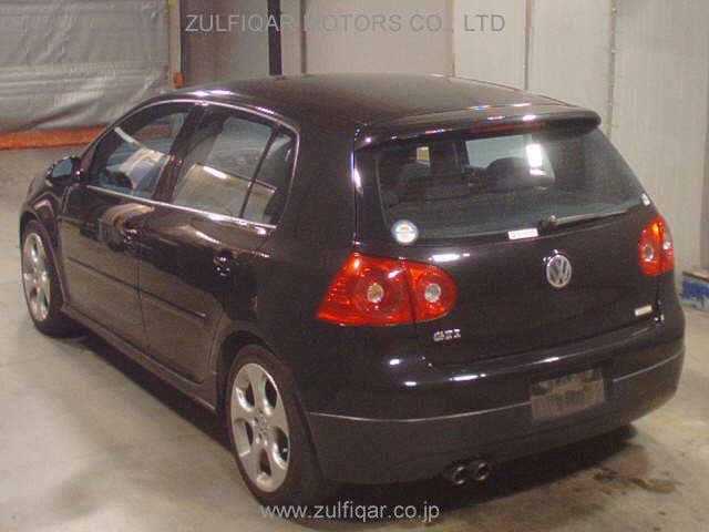 VOLKSWAGEN GOLF 2005 Image 2