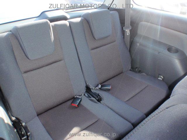 TOYOTA WISH 2004 Image 12