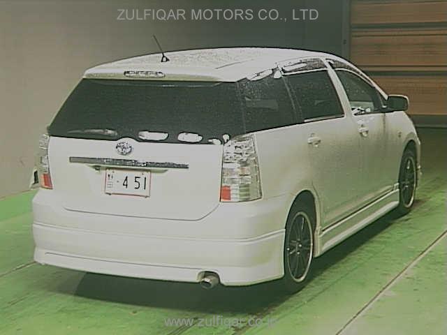 TOYOTA WISH 2003 Image 2