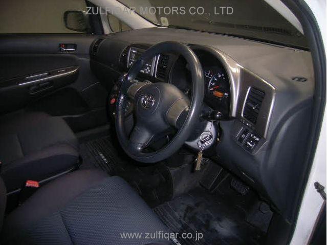 TOYOTA WISH 2003 Image 3