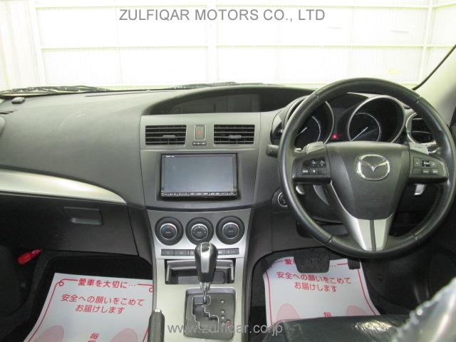 MAZDA AXELA 2009 Image 2