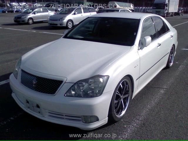 TOYOTA CROWN 2003 Image 4