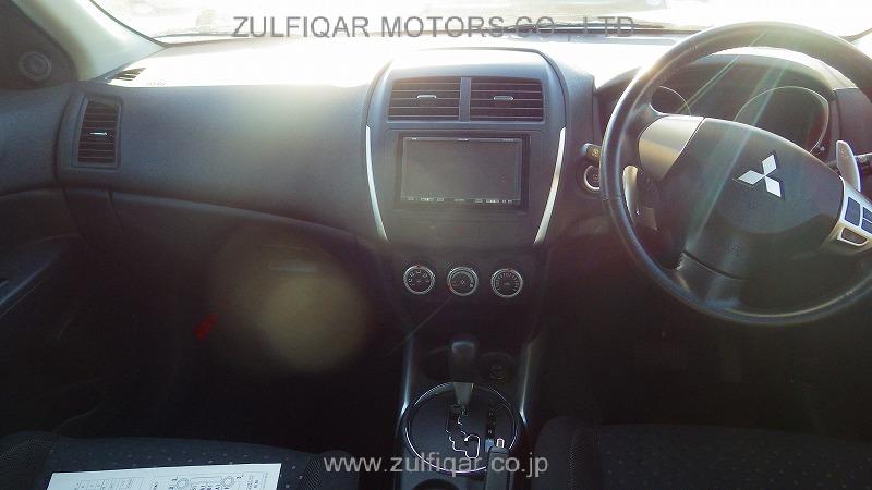 MITSUBISHI RVR 2010 Image 9