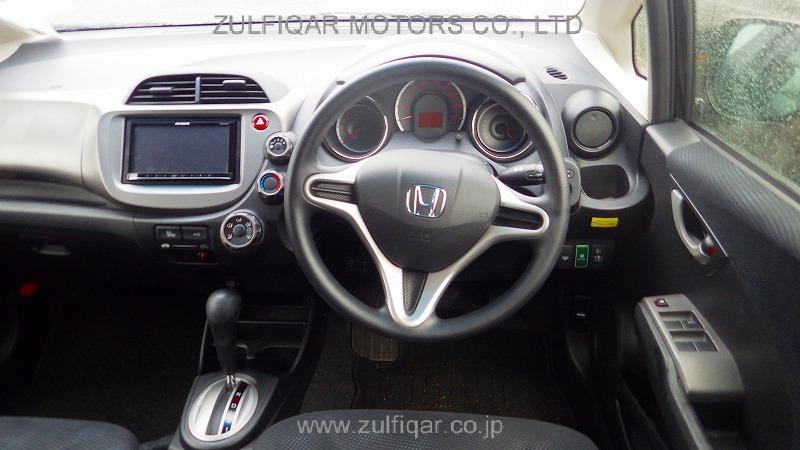 HONDA FIT 2012 Image 8